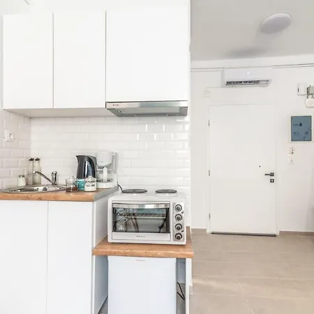 Brand New Near Downtown Iraklion